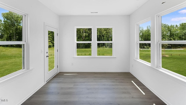 view of unfurnished sunroom