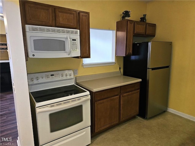 3015 Winston Dr Unit 111, Burlington, NC 27215 - photo 4