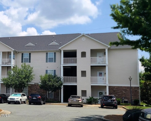 3015 Winston Dr Unit 111, Burlington, NC 27215 - photo 1