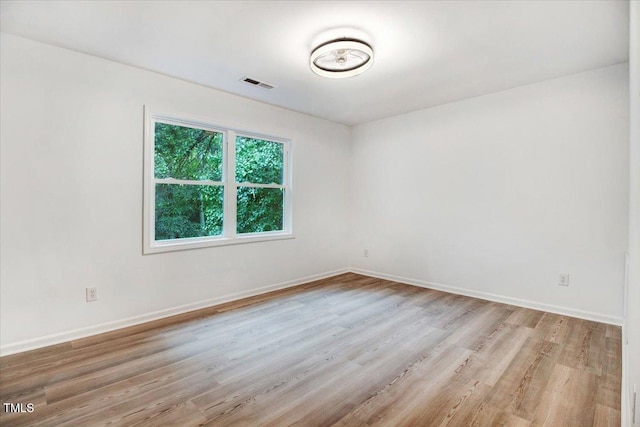 1506 Darby Rd, Goldsboro, NC 27534 - unfurnished room with light wood-type flooring and baseboards