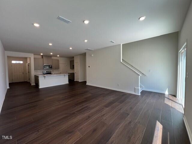 158 Parker Ln, Mebane, NC 27302