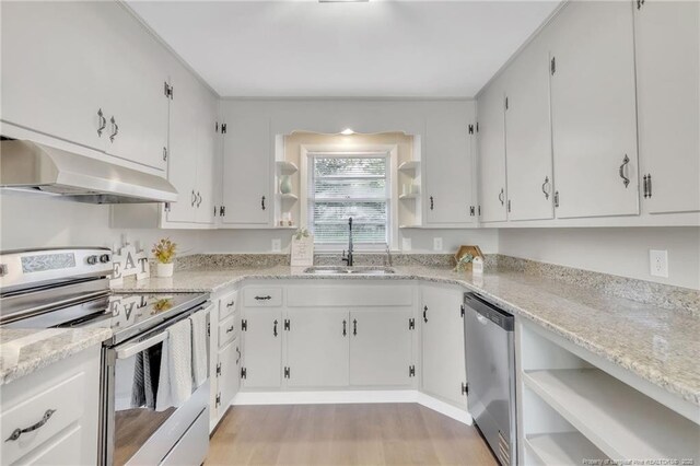 7517 Seaton Pl, Fayetteville, NC 28303 - kitchen featuring appliances with stainless steel finishes, a sink, open shelves, and under cabinet range hood
