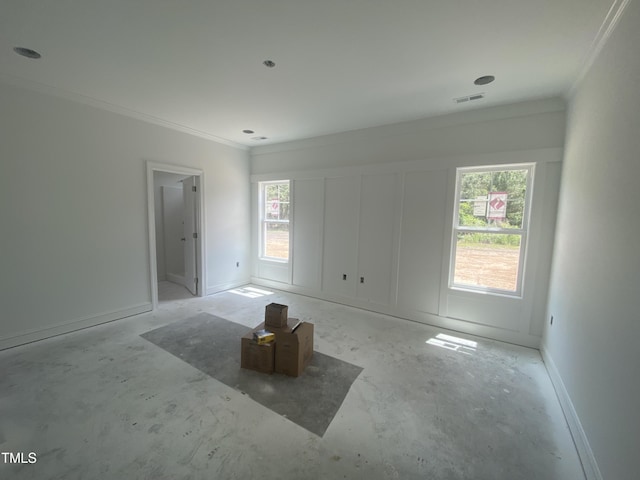 102 Rae Dr, Pikeville, NC 27863 - unfurnished room with crown molding and baseboards