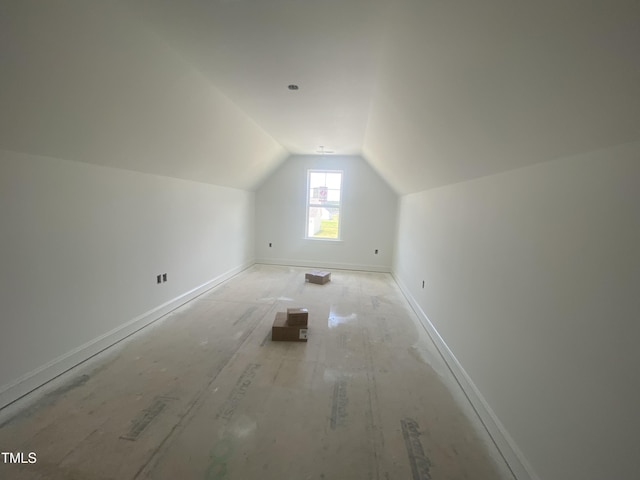 102 Rae Dr, Pikeville, NC 27863 - bonus room with lofted ceiling and baseboards