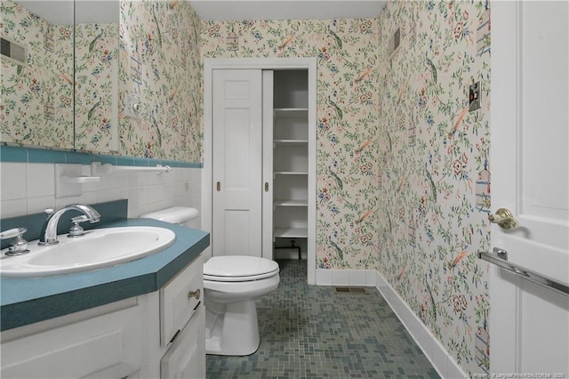 2514 Mirror Lake Dr, Fayetteville, NC 28303 - photo 37