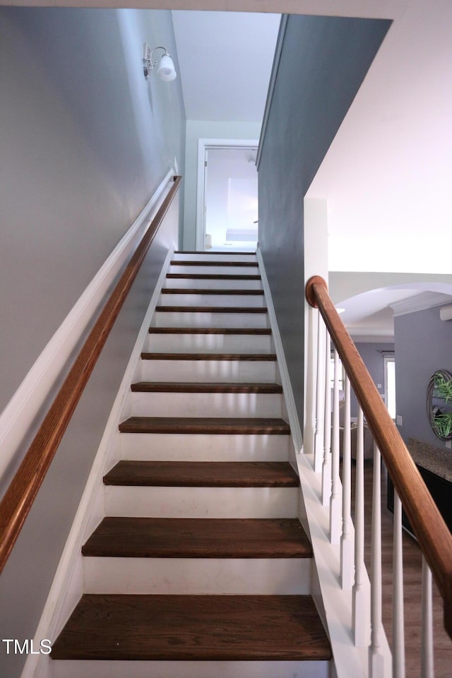126 Willow Weald Ct, Fuquay Varina, NC 27526 - stairs featuring arched walkways