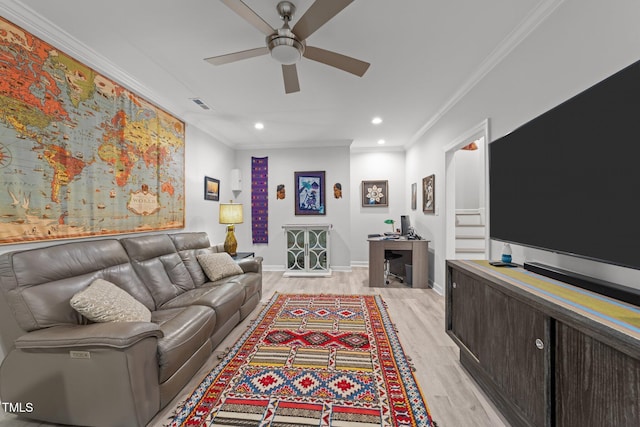 2520 Ashley Ct, Raleigh, NC 27607 - living room with baseboards, light wood-type flooring, recessed lighting, crown molding, and a ceiling fan