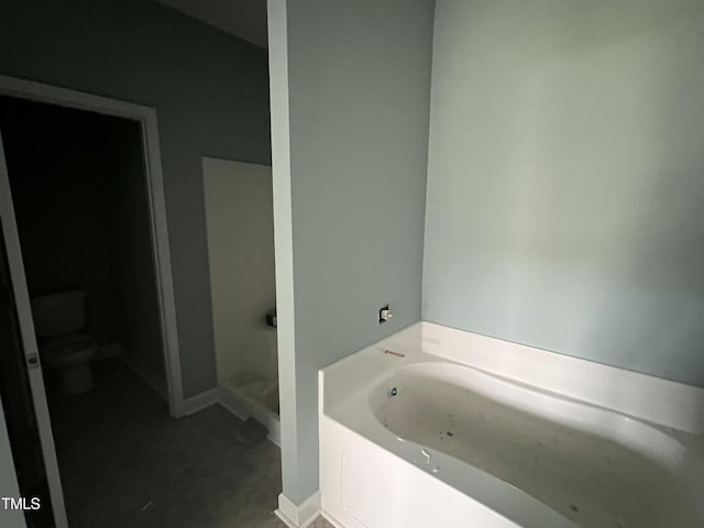 101 Waterstone Ct, Fremont, NC 27830 - bathroom featuring a bath and toilet