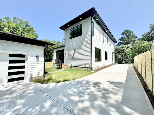 622 Glascock St, Raleigh, NC 27604 - view of home's exterior with concrete driveway