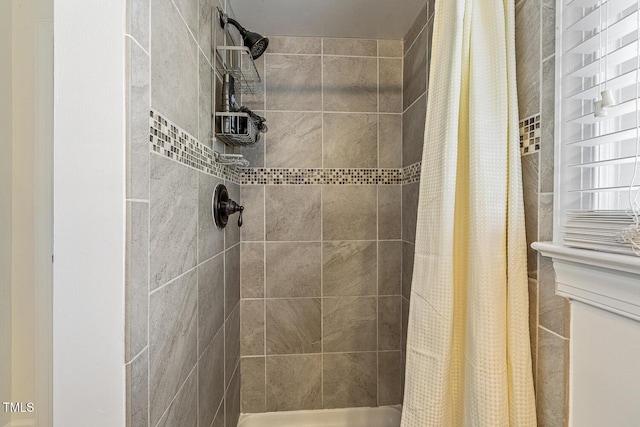 105 Cavendish Dr, Cary, NC 27513 - full bath with tiled shower