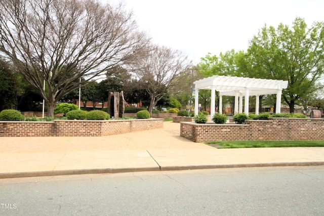 505 E Graham St, Mebane, NC 27302 - surrounding community with a pergola