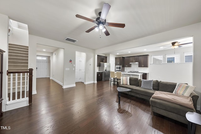 204 Concordia Woods Dr, Morrisville, NC 27560 - photo 2