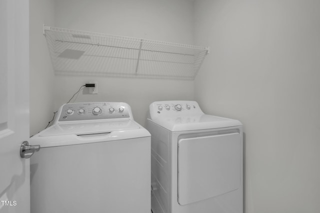 1412 Smoky Mountains St, Durham, NC 27713 - laundry area featuring washer and clothes dryer and laundry area