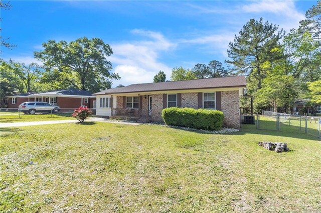 6347 Rockford Dr, Fayetteville, NC 28304 - photo 3