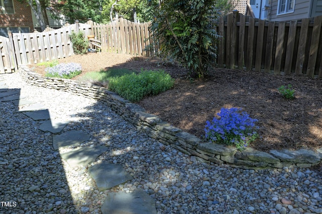 221 Ironwoods Dr, Chapel Hill, NC 27516 - view of yard featuring a fenced backyard