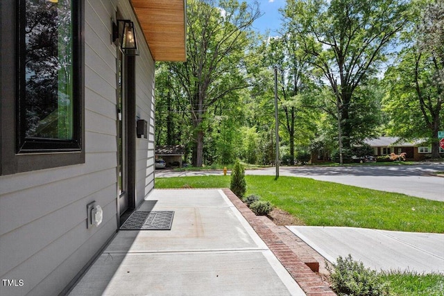 337 Merrywood Dr, Raleigh, NC 27610 - view of patio