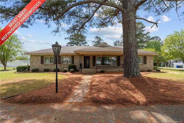 609 W Main St, Benson, NC 27504 - photo 1