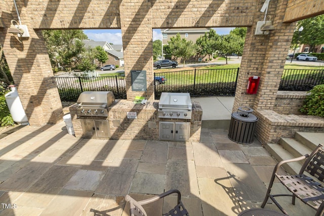 2027 Hayes Ln, Holly Springs, NC 27540 - view of patio / terrace