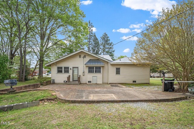 516 W Fourth St, Siler City, NC 27344 - photo 10