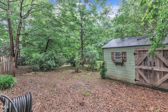 1311 Theodore Ln, Durham, NC 27703 - view of yard