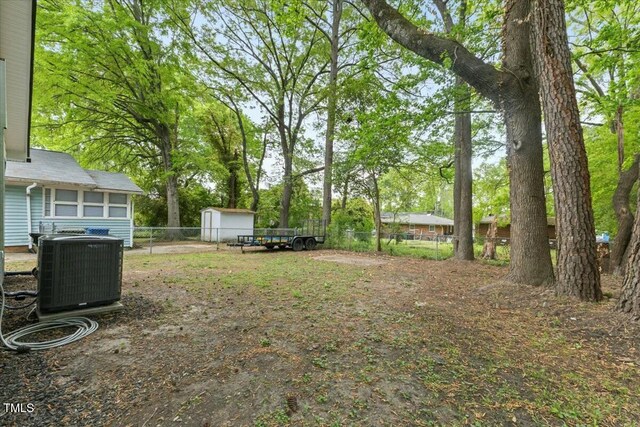 606 Cecil St, Durham, NC 27707 - photo 25