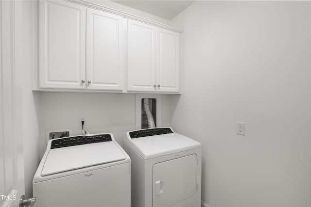 laundry room featuring cabinet space and independent washer and dryer