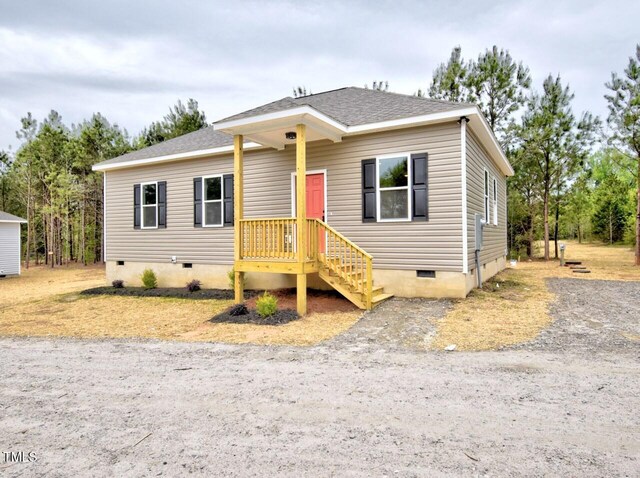 48 S Grace Way, Henderson, NC 27537 - bungalow-style house with crawl space and a shingled roof