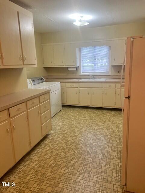 604 N Main St, Louisburg, NC 27549 - photo 5