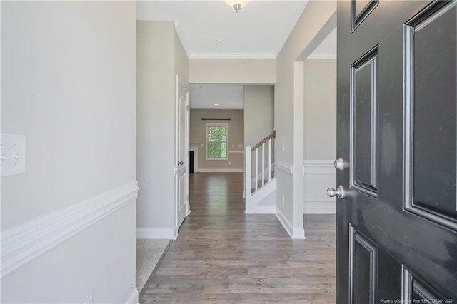 99 Wildlife Bridge Ct, Spring Lake, NC 28390 - foyer entrance featuring stairway, baseboards, crown molding, and light wood-style flooring