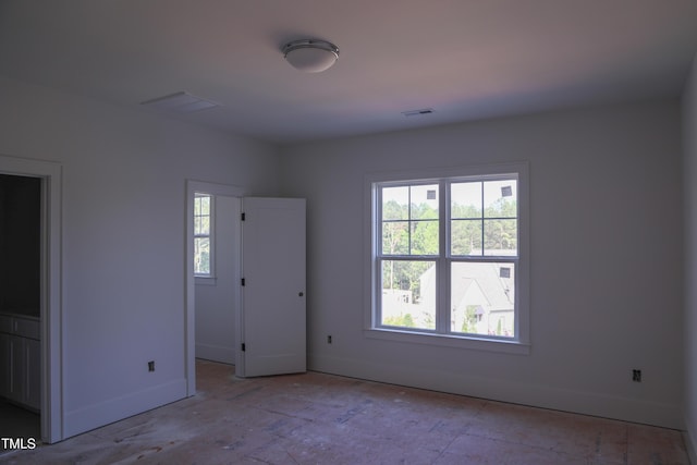 7301 Wexford Woods Ln, Wake Forest, NC 27587 - unfurnished room featuring baseboards