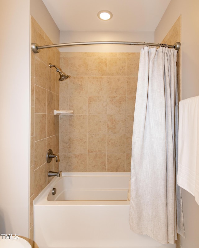 1820 Yates Wheel Way, Raleigh, NC 27606 - full bath with shower / tub combo