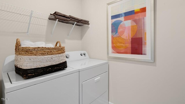 320 Hanging Elm Ln, Fuquay Varina, NC 27526 - washroom with independent washer and dryer, baseboards, and laundry area