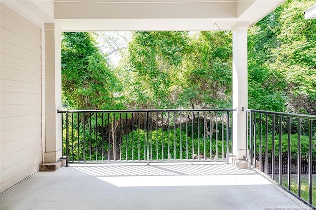234 Hugh Shelton Loop, Fayetteville, NC 28301 - view of balcony