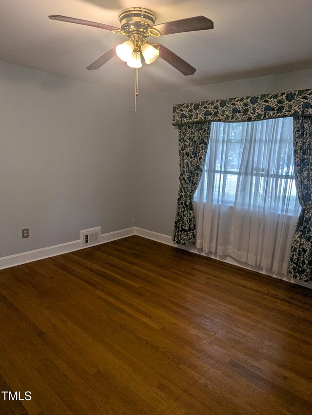 202 E College St, Salemburg, NC 28385 - photo 32
