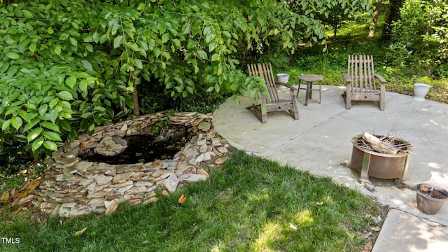 2409 Beechview Ct, Raleigh, NC 27615 - view of patio / terrace