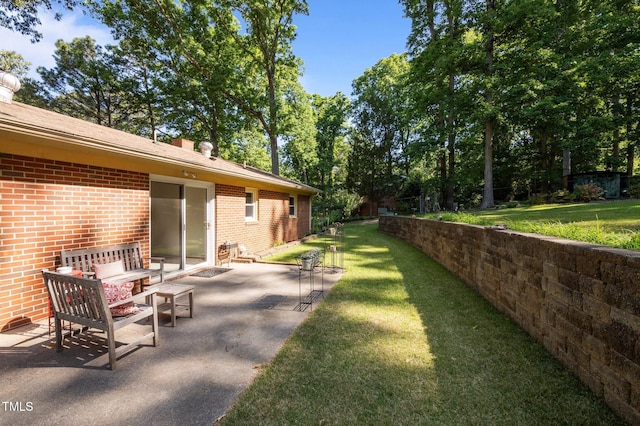 view of yard with a patio