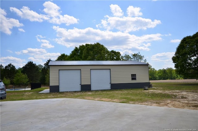 6226 Deerstand Rd, Wade, NC 28395 - view of detached garage