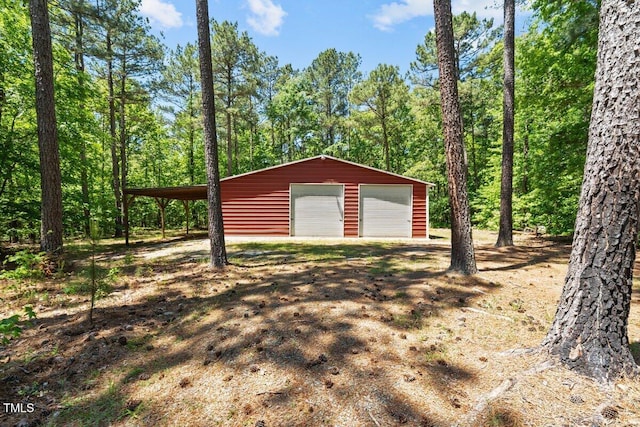 view of detached garage