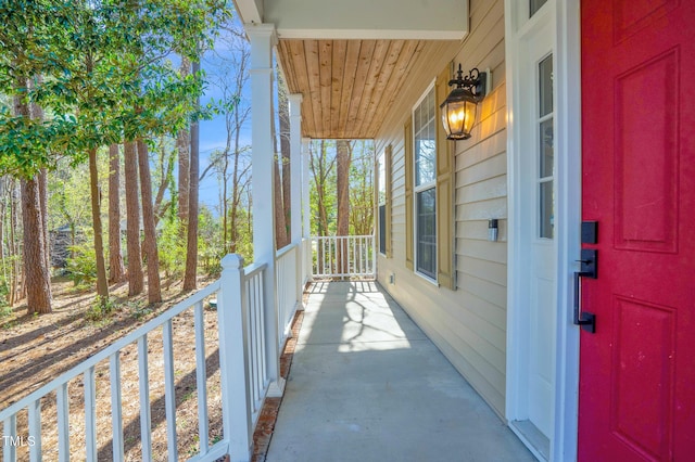 balcony featuring a porch