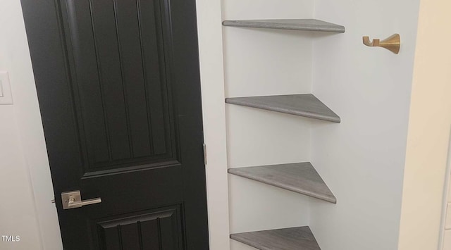 1314 Hudson Ave, Durham, NC 27705 - view of closet