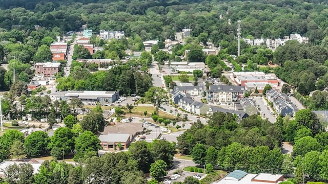 bird's eye view with a view of trees