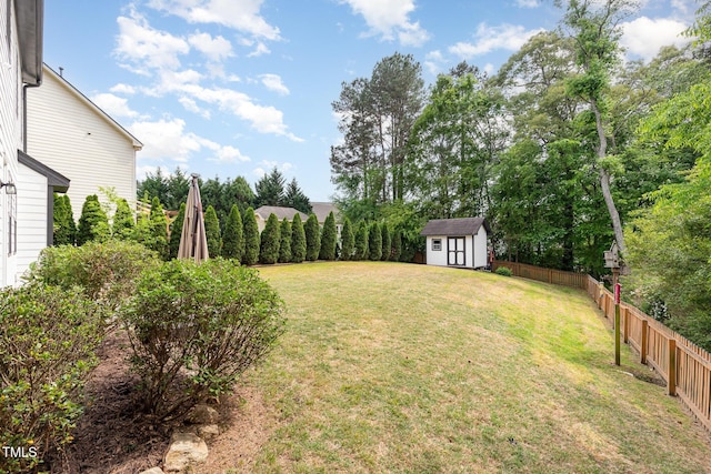1209 Shasta Daisy Dr, Wake Forest, NC 27587 - view of yard