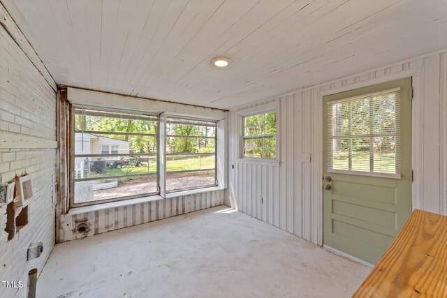 207 N Aiken St, Fuquay Varina, NC 27526 - view of unfurnished sunroom