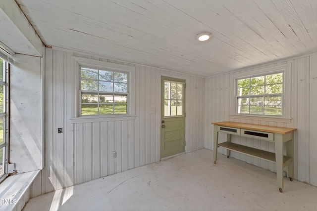 207 N Aiken St, Fuquay Varina, NC 27526 - unfurnished sunroom featuring a healthy amount of sunlight