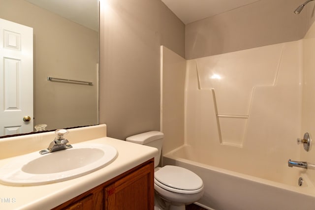 518 S Coalport Dr, Apex, NC 27502 - full bath featuring vanity, toilet, and  shower combination