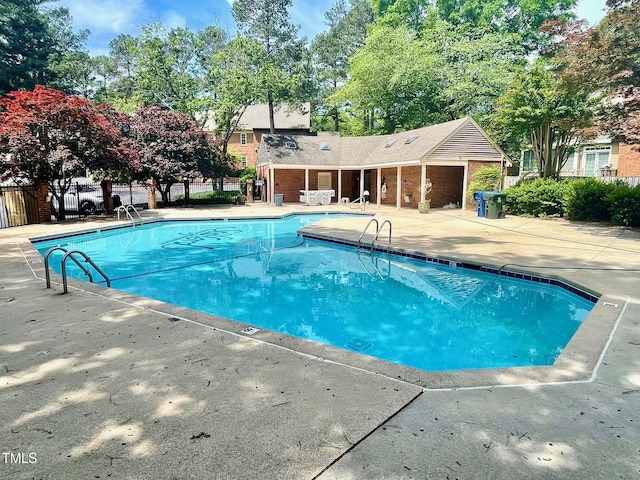 6000 Tenter Banks Sq, Raleigh, NC 27609 - pool with fence and a patio area