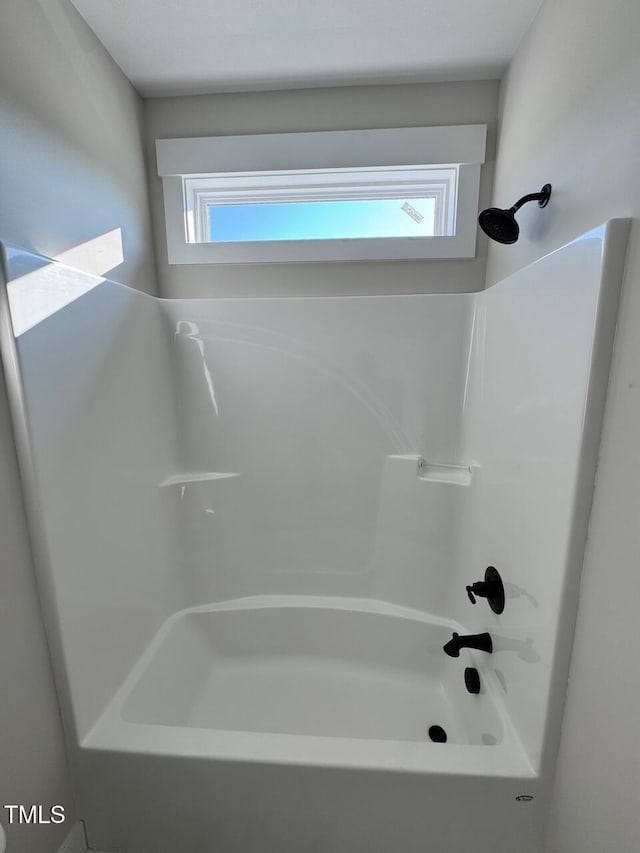 27 Batten Hill Ln, Selma, NC 27576 - full bathroom with washtub / shower combination