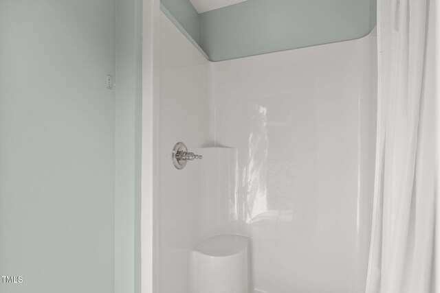 details featuring a shower