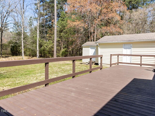 3818 Hillgrand Dr, Durham, NC 27705 - deck with a lawn