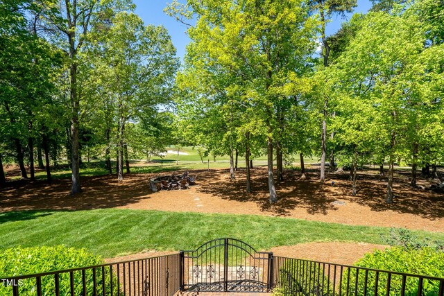 139 Stonebridge Dr, New London, NC 28127 - view of community featuring fence